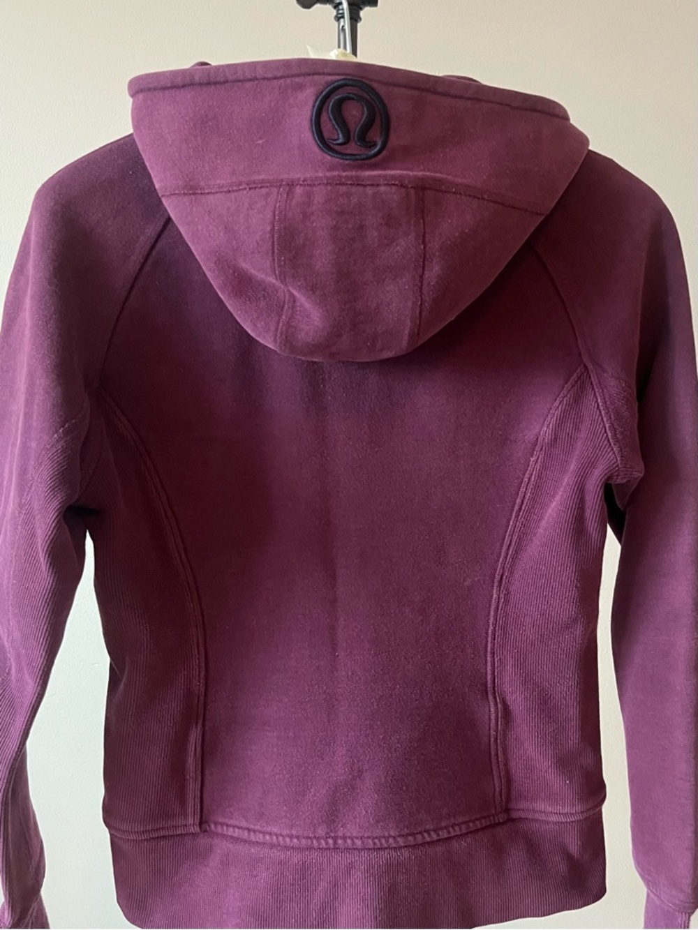 LULULEMON ATHLETICA purple scuba hoodie US 8 - Picture 3 of 12